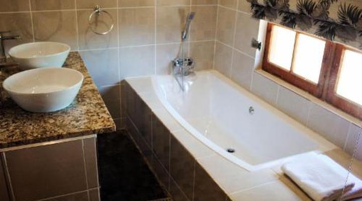 Wildnut Lodge and Game Farm