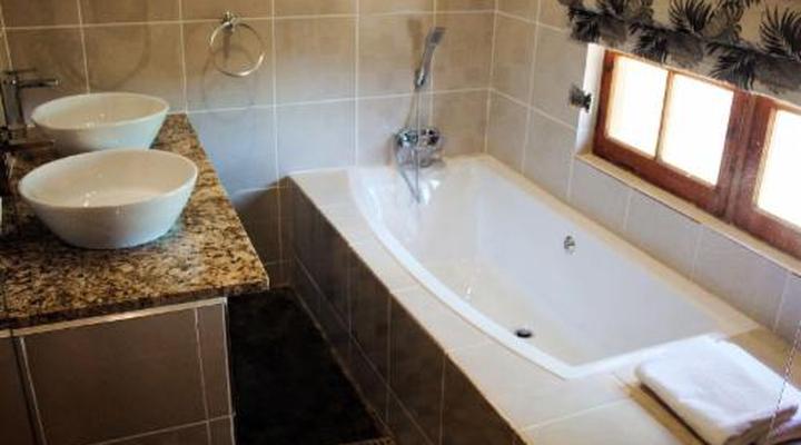 Wildnut Lodge and Game Farm