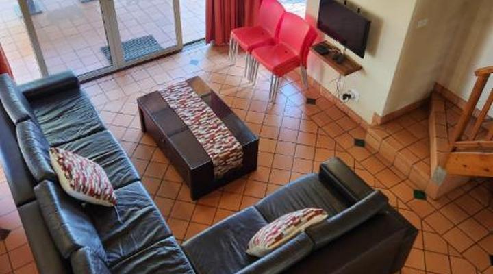 Ekuthuleni River Front Chalet Hoedspruit