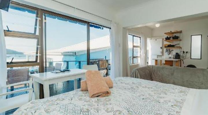 Silver Spray Beach Accommodation