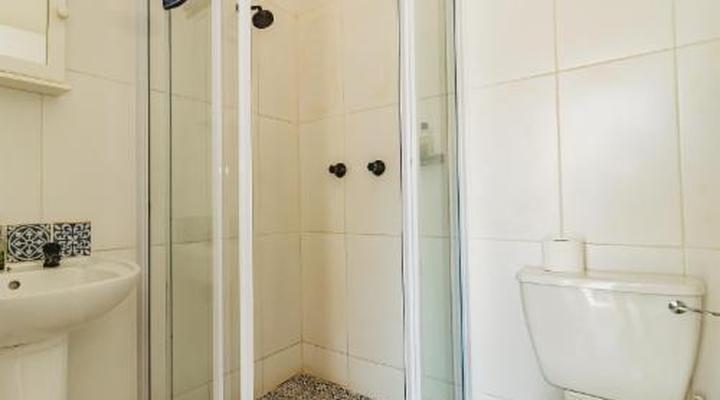 Silver Spray Beach Accommodation