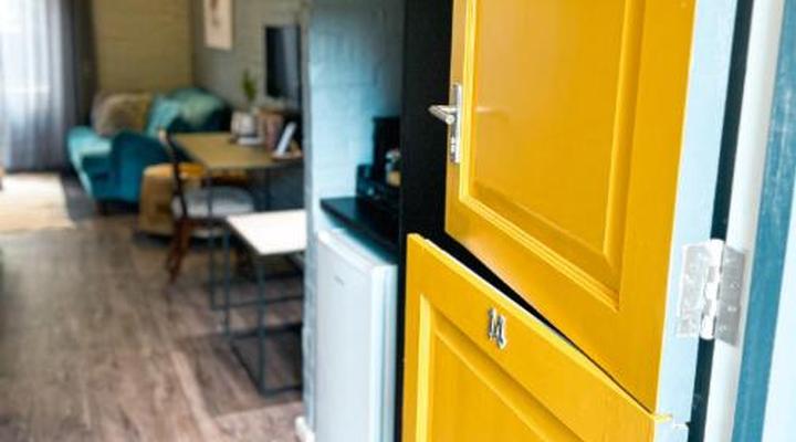 Ruby Rose Countryhouse