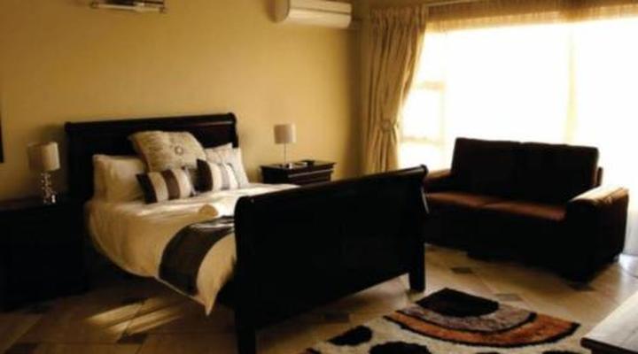 Falling Waters Guest Lodge