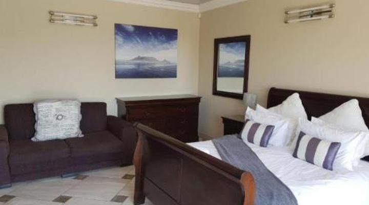 Falling Waters Guest Lodge