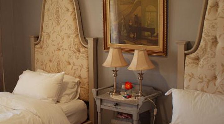 Versailles Self-Catering