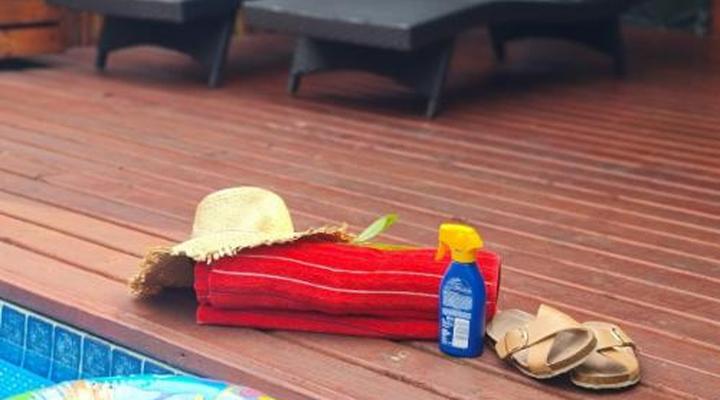 Kingfisher Lakeside Retreat