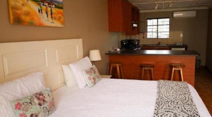 Die Geel Huis Guesthouse