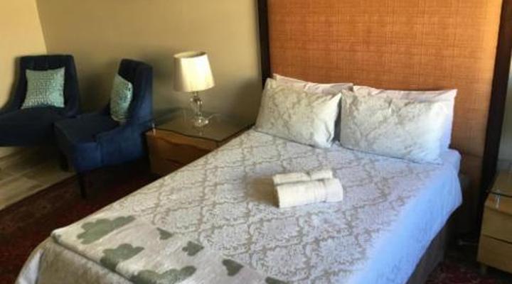 At The Rocks Country Estate