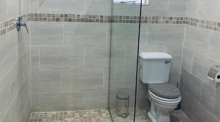 At The Rocks Country Estate