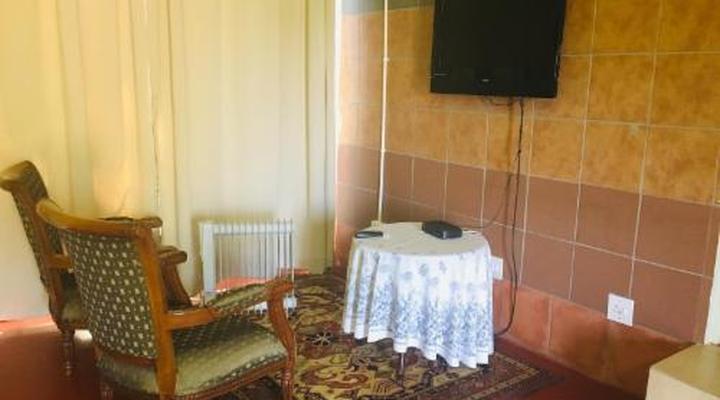 At The Rocks Country Estate