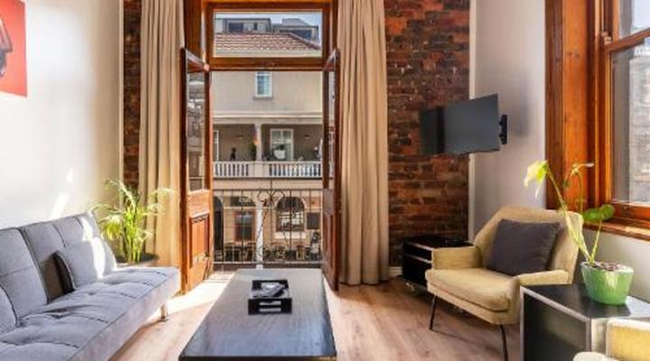 Long Street Self-Catering Apartments