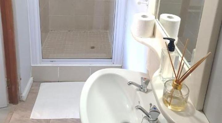  Pili Pili Beach Cabanas