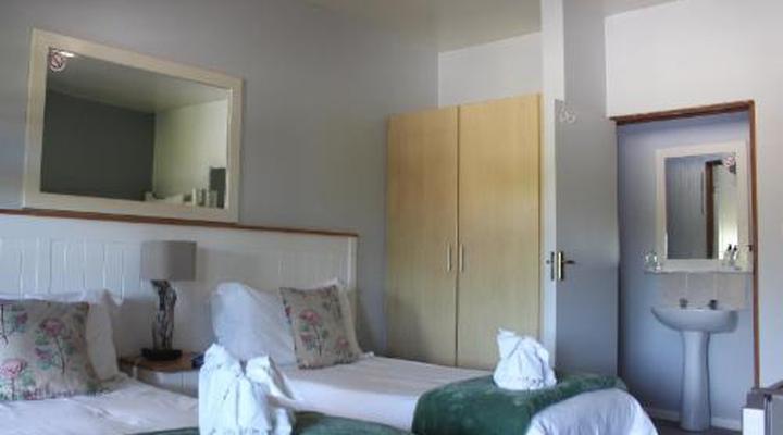  Pili Pili Beach Cabanas