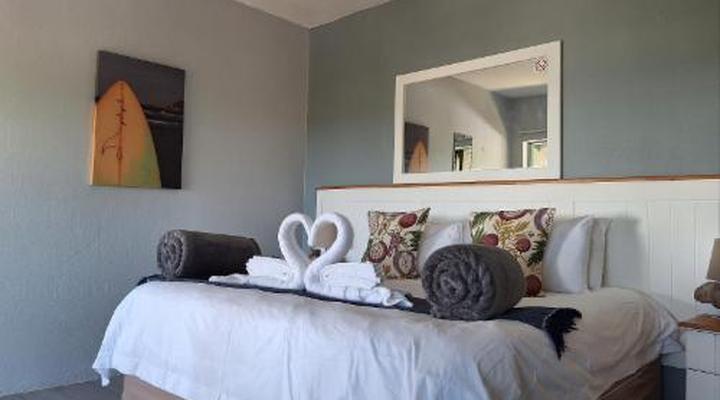  Pili Pili Beach Cabanas