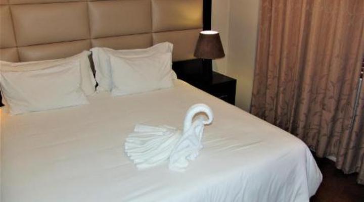 African Moon Corporate House