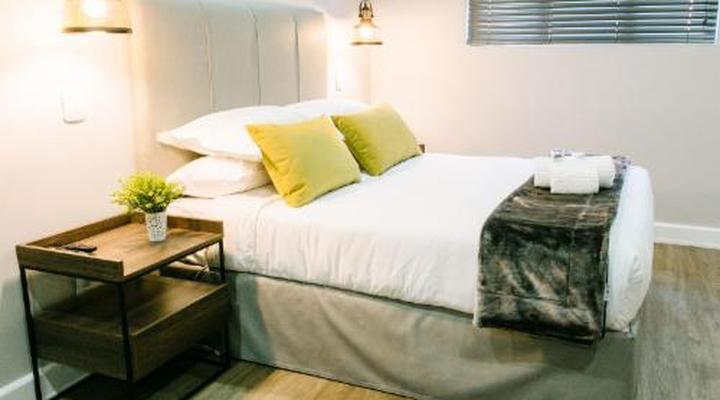 30 on Whites Guesthouse