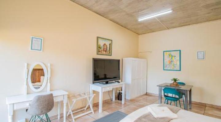 Glen Maine Guest House & Self Catering