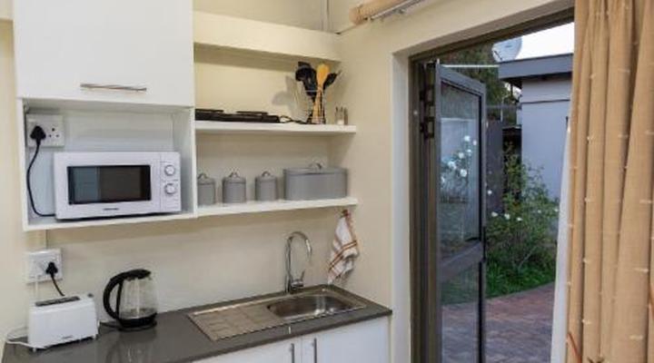 Glen Maine Guest House & Self Catering