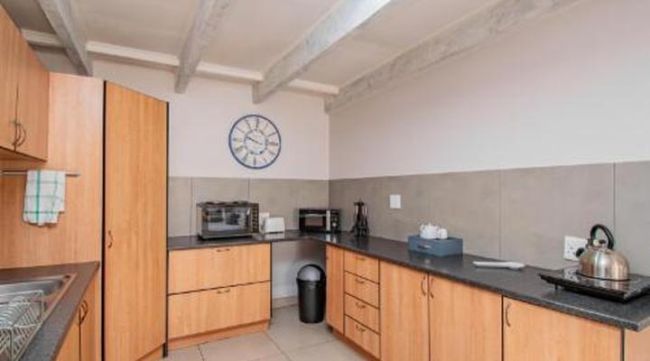 Glen Maine Guest House & Self Catering