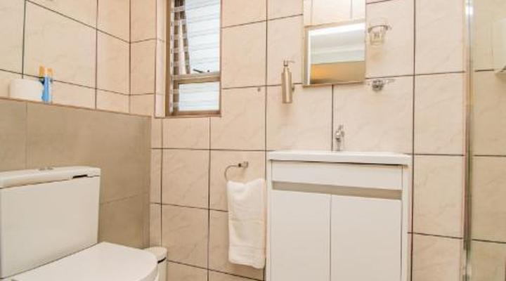 Glen Maine Guest House & Self Catering