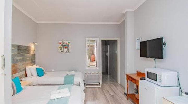 Glen Maine Guest House & Self Catering