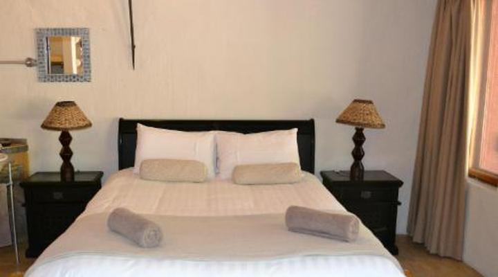 KweKwe Private Game Lodge