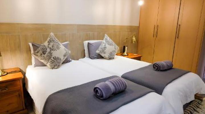  St Lucia Livingston Lodge