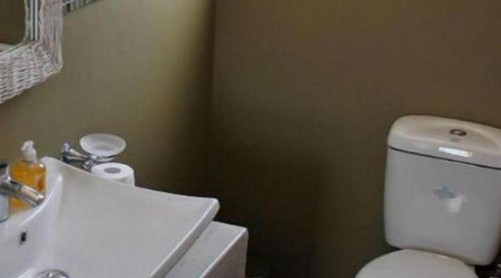 Uukwaluudhi Safari Lodge