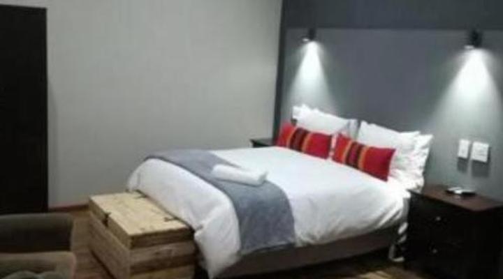 Tranquil House B&B @ 121 Berry Street