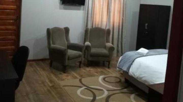 Tranquil House B&B @ 121 Berry Street