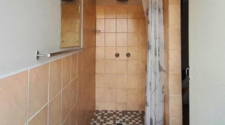 Acorn Lodge & Skydeck Sunset Café