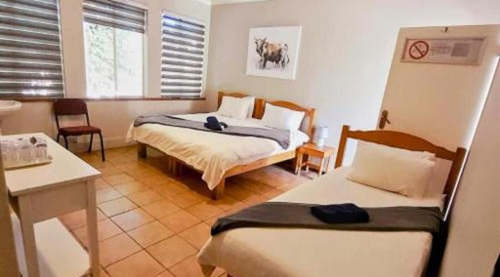 Acorn Lodge & Skydeck Sunset Café