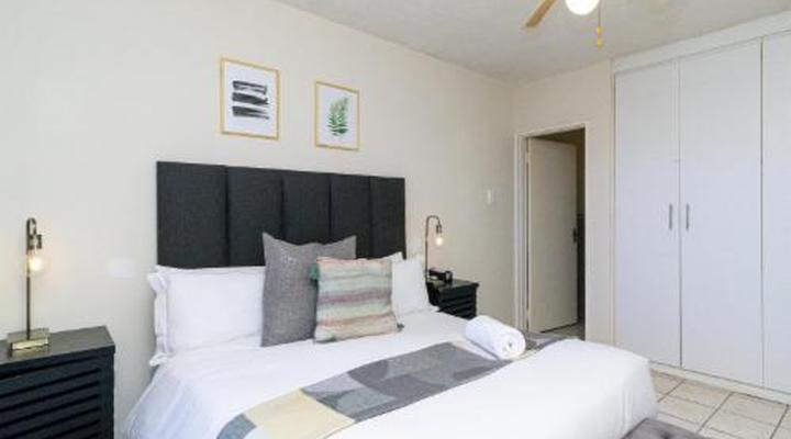 Modern Seaview Apartment