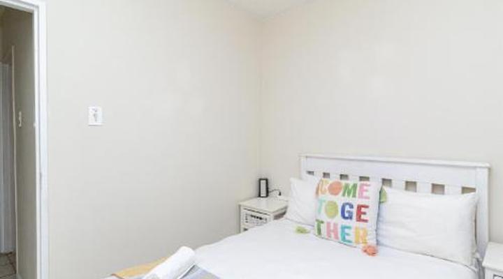 Modern Seaview Apartment