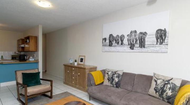 Modern Seaview Apartment