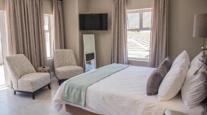 The Whale on Main B&B