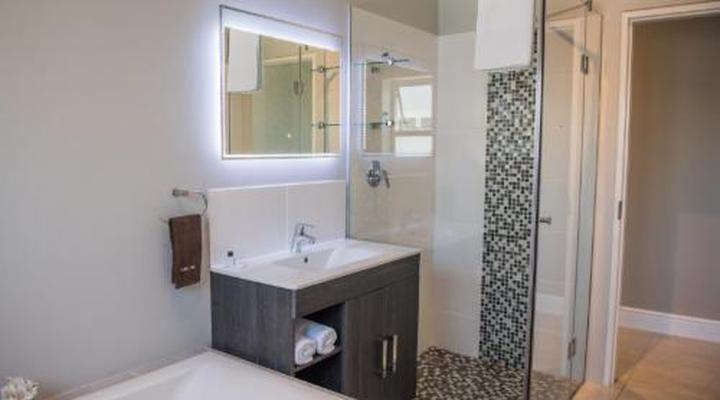 The Whale on Main B&B