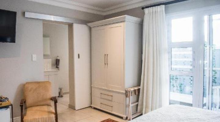 The Whale on Main B&B