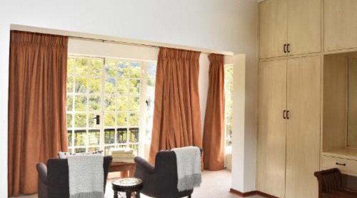 San Rock Guest House
