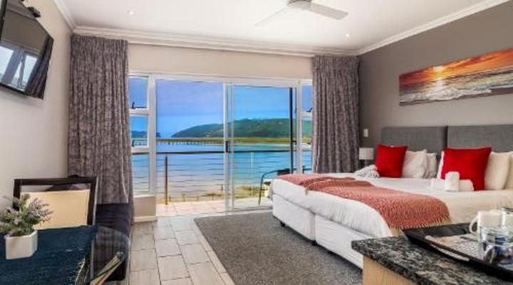 Phoenix Lodge and Waterside Accommodation