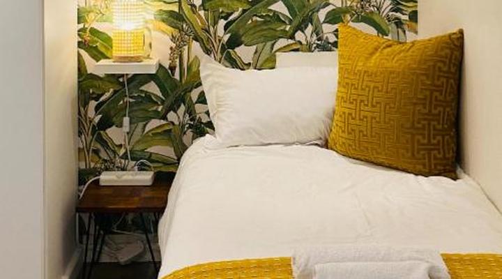 Dolphin Circle Bed and Breakfast