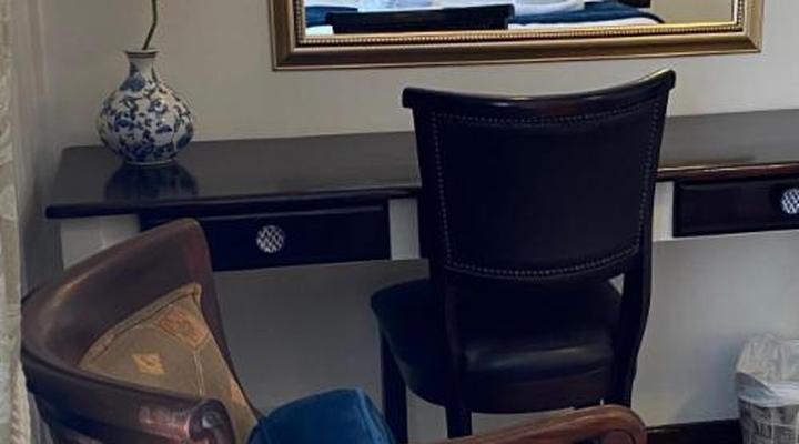 Dolphin Circle Bed and Breakfast