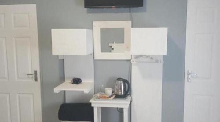 Bella Luna Bed and Breakfast CC