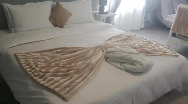 Bella Luna Bed and Breakfast CC