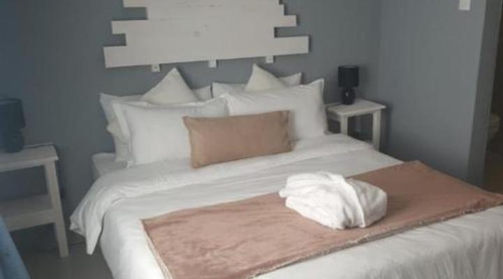 Bella Luna Bed and Breakfast CC