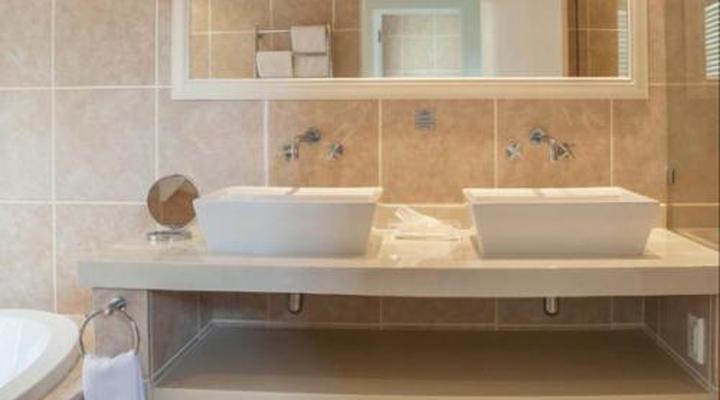 Rijks Wine Estate & Hotel