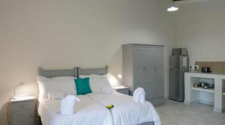 Eastbrook River Lodge