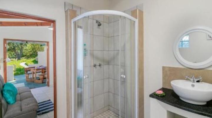 Eastbrook River Lodge