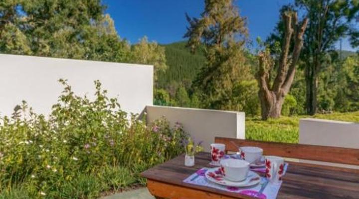 Eastbrook River Lodge