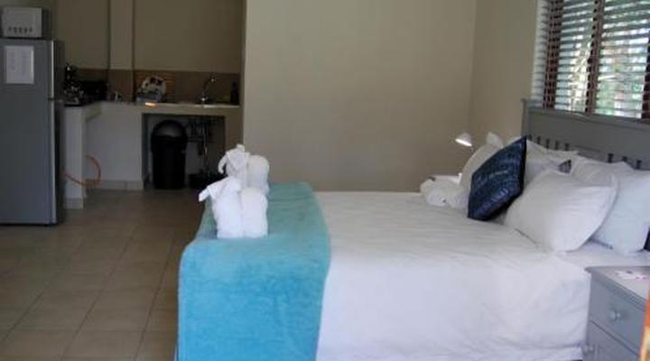 Eastbrook River Lodge